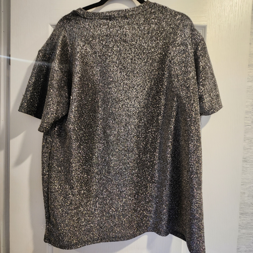 Altar'd State Black Shimmer Graphic Tee Size M Euc - Picture 4 of 4